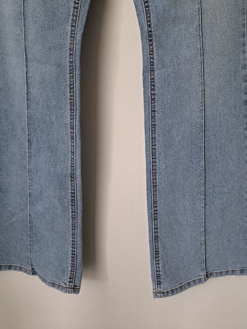 NOBO Women's Boot Cut Jeans Ligth Wash Blue Size 12 NWT - Picture 6 of 8